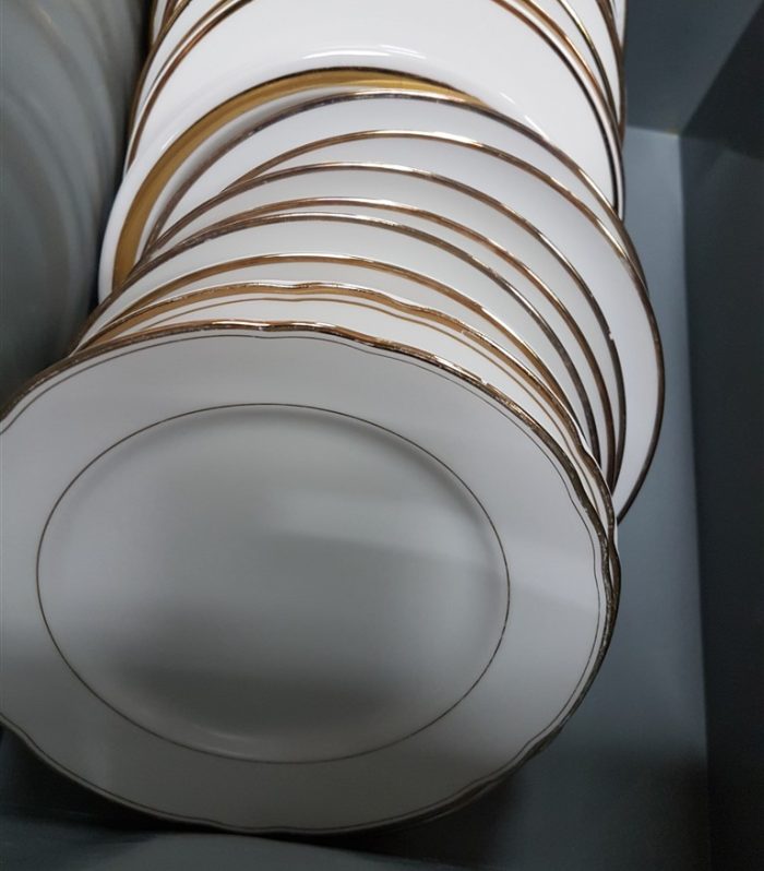 Speiseteller mit Goldrand "Vintage"