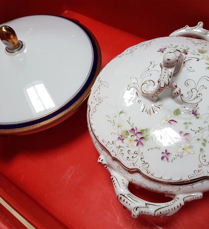 Suppenterrine mit Deckel "Vintage"